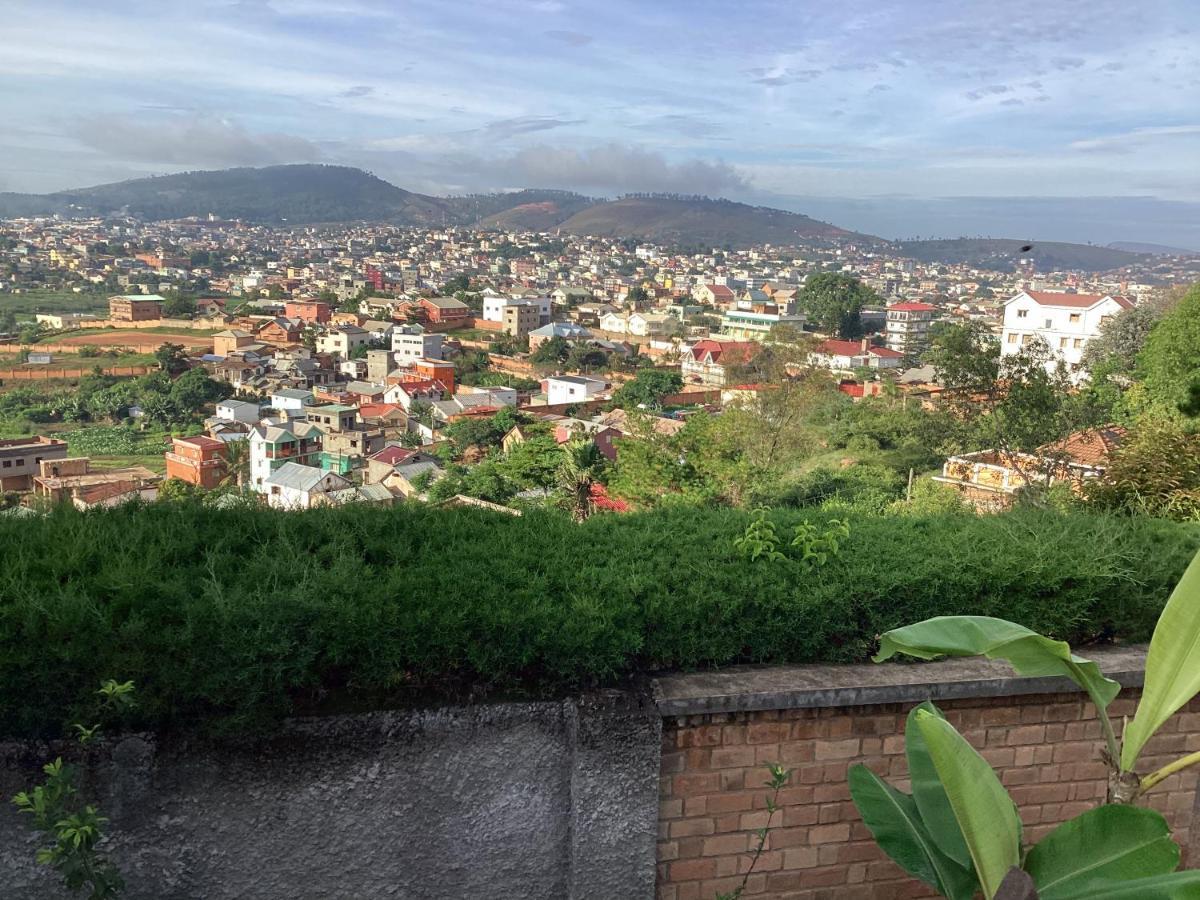 Villa Chezsoa, أنتاناناريفو المظهر الخارجي الصورة